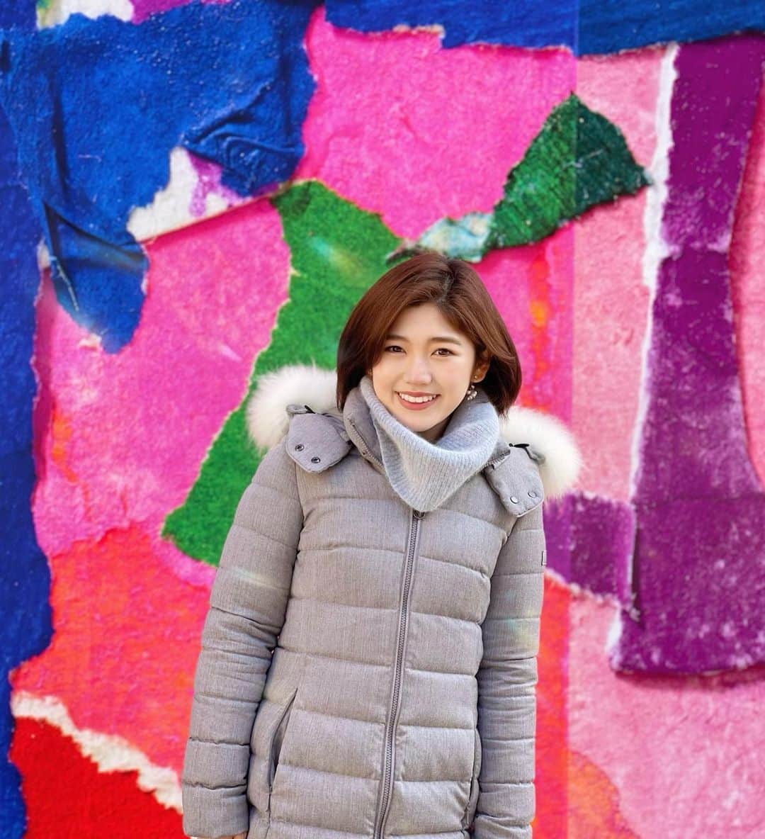 高橋幸のインスタグラム：「今年も彩り豊かな1年になりますように！ 2022年もよろしくお願い致します🌈 こんやも寒いですね、、あたたかくしてお過ごしください🧤」
