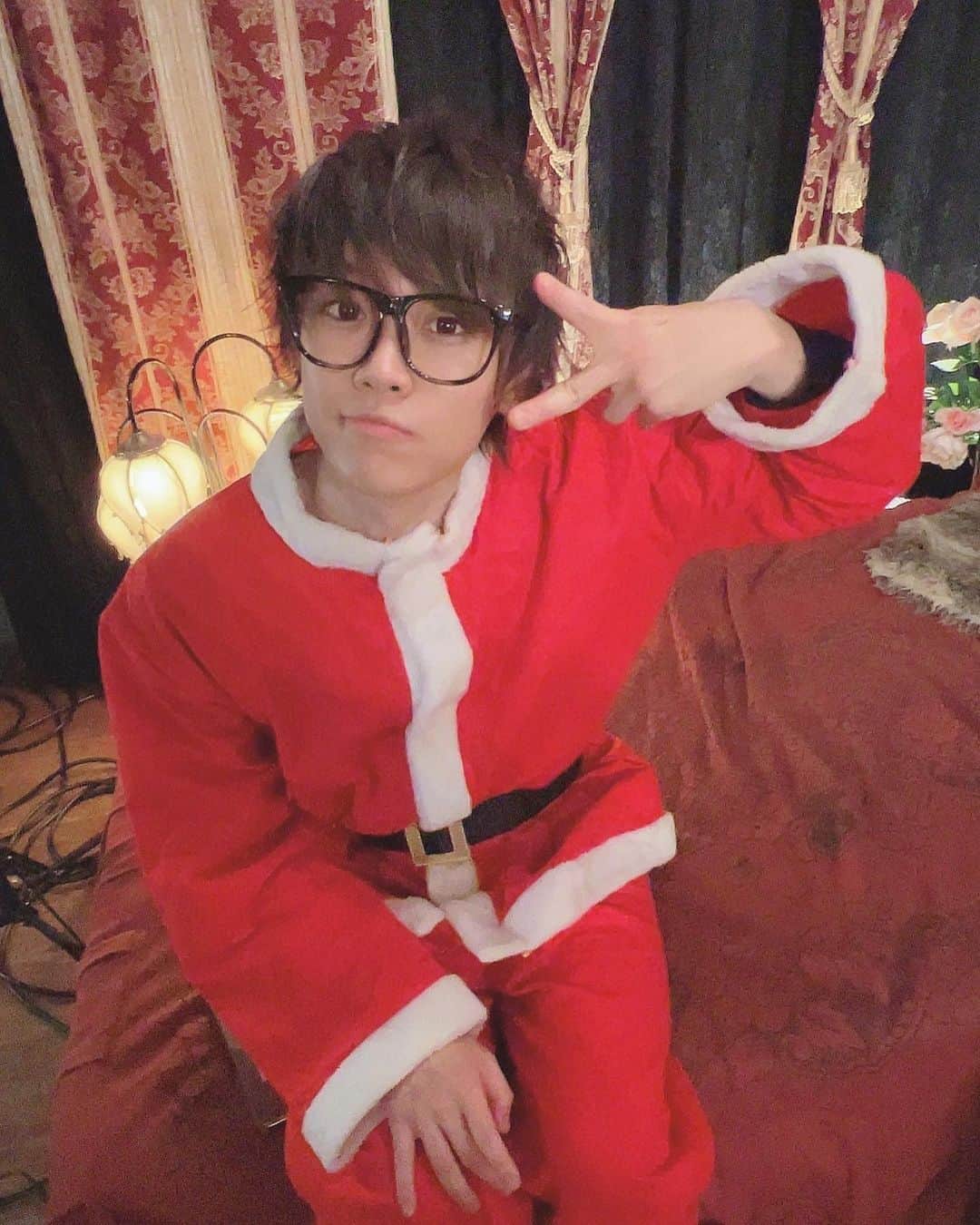 ☆イニ☆(じん)のインスタグラム：「こちらの垢もどうかお願い致しまする」