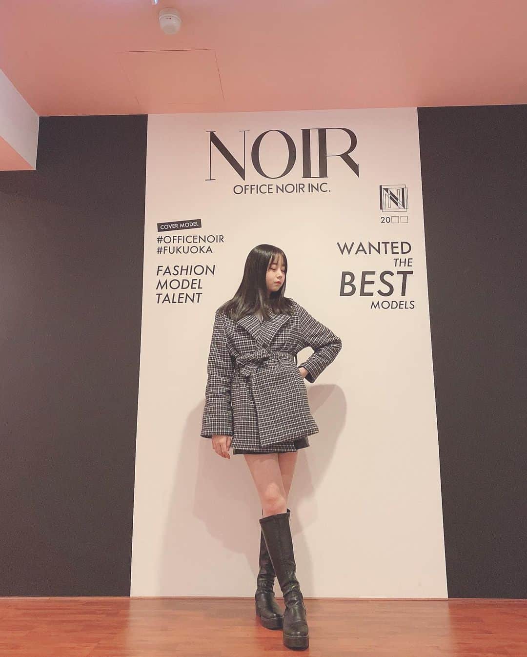 りなさんのインスタグラム写真 - (りなInstagram)「誌面の企画のアドバイスを参考に、ベルトのウエスト位置を高めにして　脚長見えのコーデをしてみたよ👼🏻 今年は可愛いだけじゃくてそんな事も考えたコーデに沢山チャレンジします⸜❤︎⸝‍ ・ ・ #popteen #topteens #JC2 #脚長コーデ #TT #Popteen芸能部 #ミディモ目指し中 #絶対ミディモになる #絶対ミディモ」1月7日 22時46分 - rinakahata121007