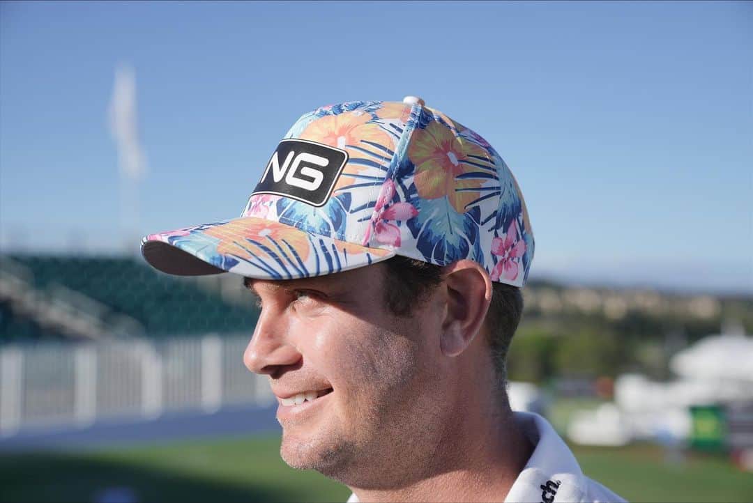 ハリス・イングリッシュのインスタグラム：「I’m excited to join @SentryInsurance_ in celebrating #AlohaFriday by wearing your favorite Hawaiian patterned clothing.  My good friends at PING Golf gave me something special for today’s #AlohaFriday round!  #SentryPartner #AlohaFriday」