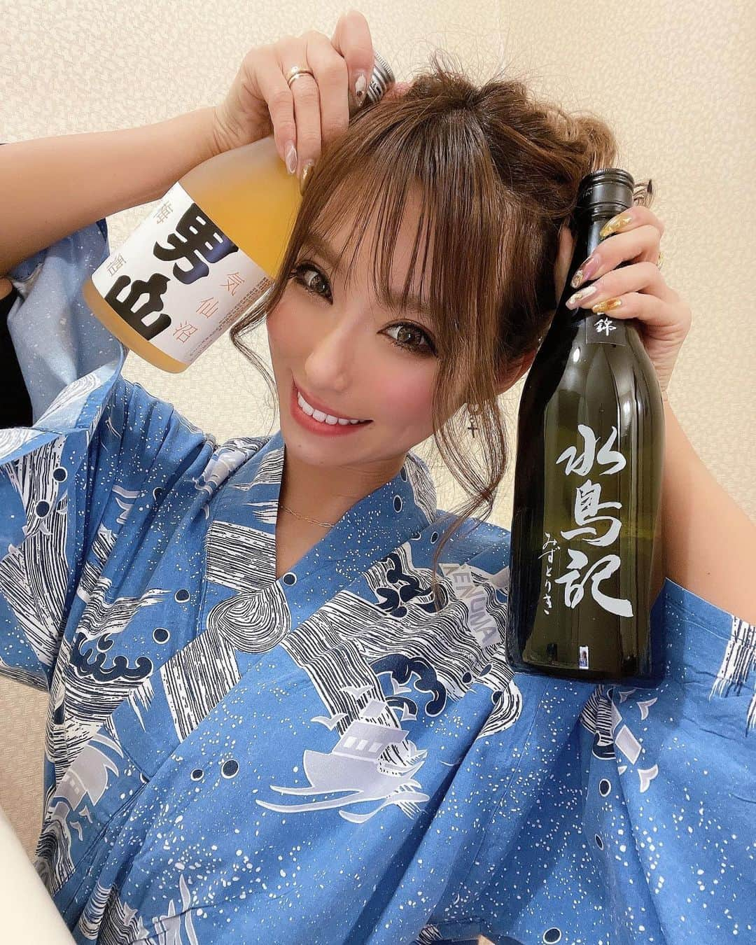 HIKARUさんのインスタグラム写真 - (HIKARUInstagram)「全部気仙沼のお酒🍶 男山はこれ日本酒の梅酒🙄 リキュールは飲むけど日本酒のは初✌🏿美味しかった❤️ 関東とかにもあるから気仙沼のお酒飲んでけらい❤️  #気仙沼　#宮城　#キックボクシング　#ボクシング　#格闘技　 #ソロキャン　#ソロキャン女子　 #アウトドア　#ディキャンプ #ギャル　#日焼け #黒肌　#日サロ　#グラビア　#水着  #金髪 #撮影　#プラチナムプロダクション  #メイク　#レースクイーン　#ラウンドガール　#RISE」1月8日 9時26分 - hikaru__0211