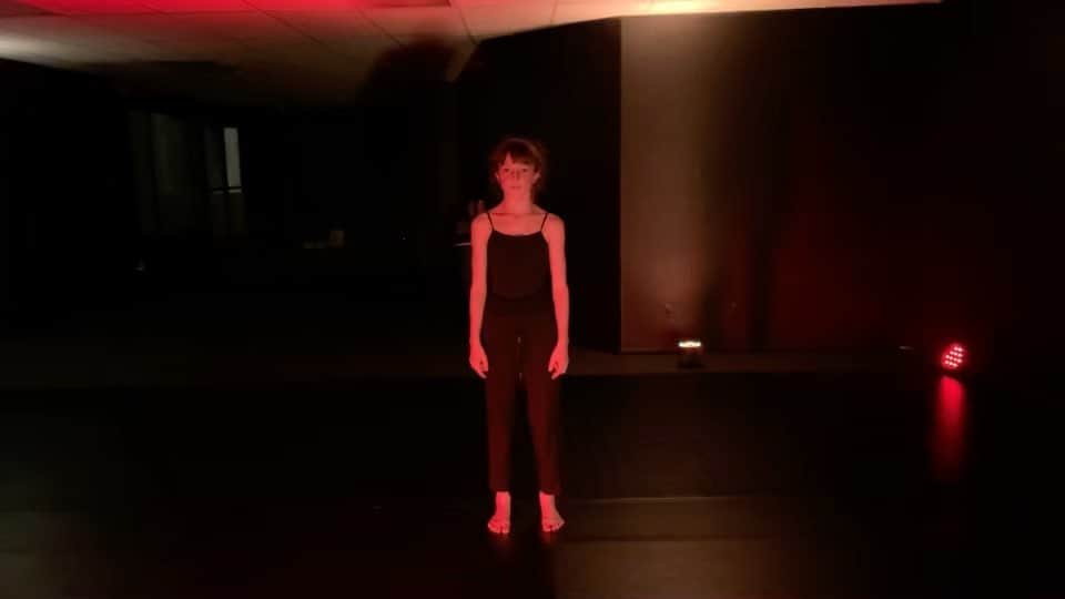 のインスタグラム：「Count down to comp!!!! 34 more days till my first competition in Boston!!! #roomone #workhard #compcountdown #❤️🖤」