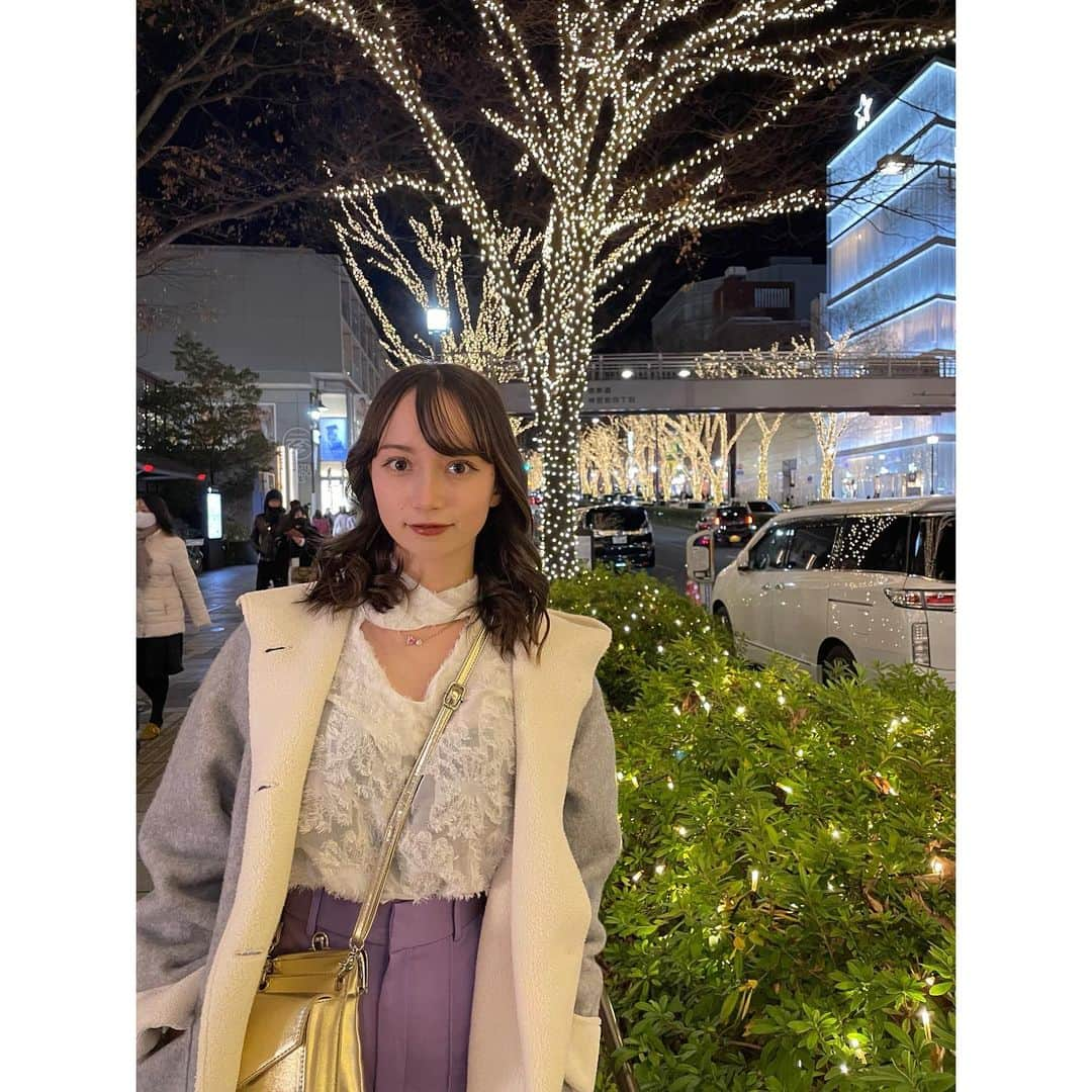 神谷侑理愛さんのインスタグラム写真 - (神谷侑理愛Instagram)「いつもより大人っぽい日🦩 ⁡ 髪巻いてるの好きってファンの子に言われてから 比較的毎日巻いてる気がする🎶」1月8日 19時42分 - yuria_kamiya