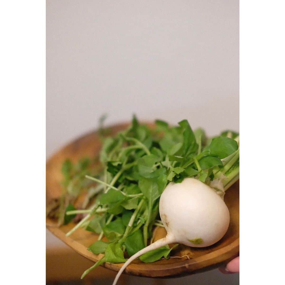 鎮西寿々歌さんのインスタグラム写真 - (鎮西寿々歌Instagram)「1日遅れて #七草粥 🍲 我が家は玄米でおかゆさん。」1月8日 18時22分 - tarasuzuka24