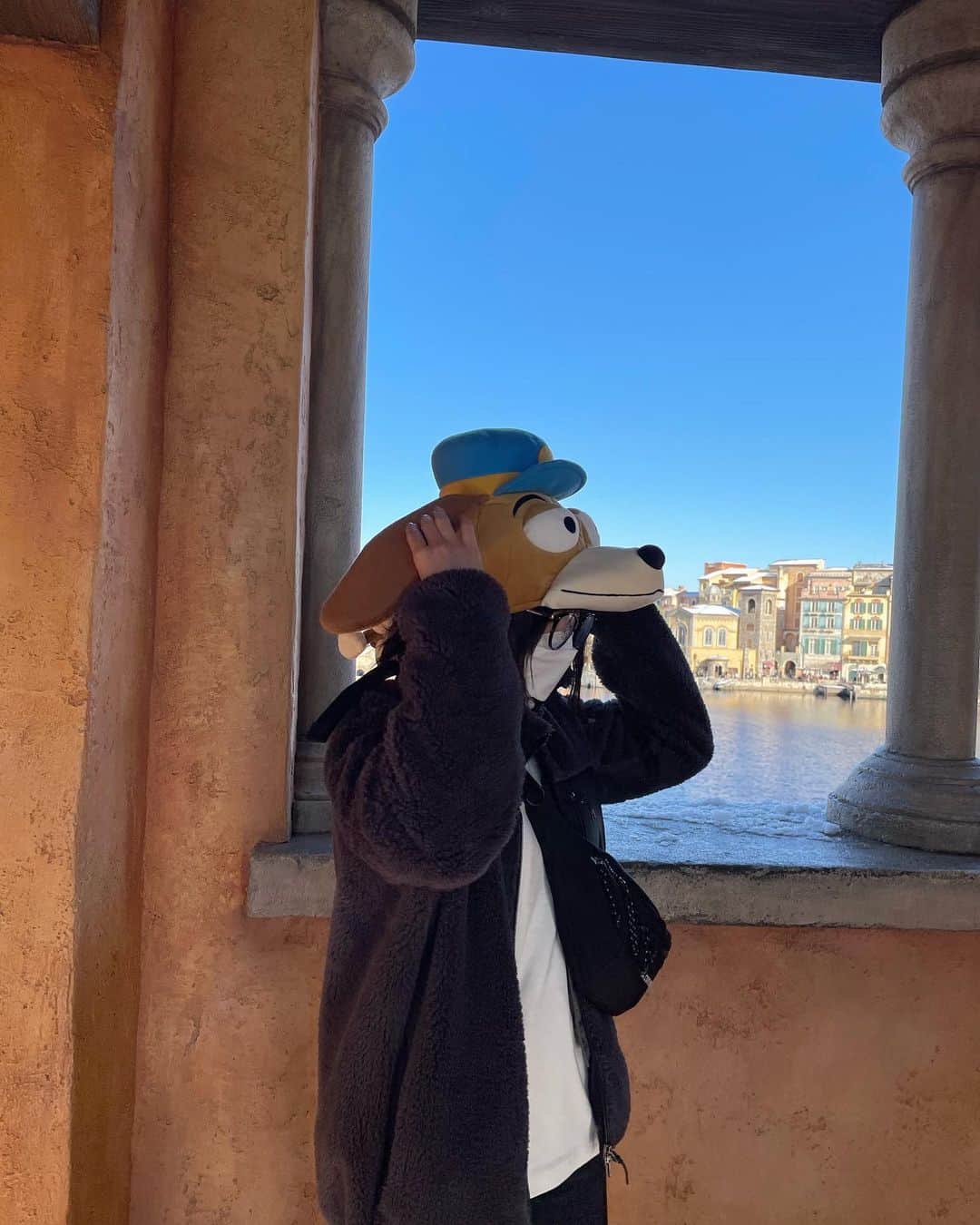 赤瀬結衣さんのインスタグラム写真 - (赤瀬結衣Instagram)「. そう言えばこのまえディズニー行ってきました！！！🙇🏻‍♀️🤫」1月8日 18時54分 - __5xlln