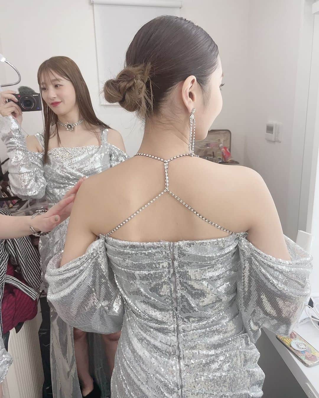 桜子さんのインスタグラム写真 - (桜子Instagram)「新衣装👗✨ . .#dress」1月8日 22時03分 - ishibashi__88