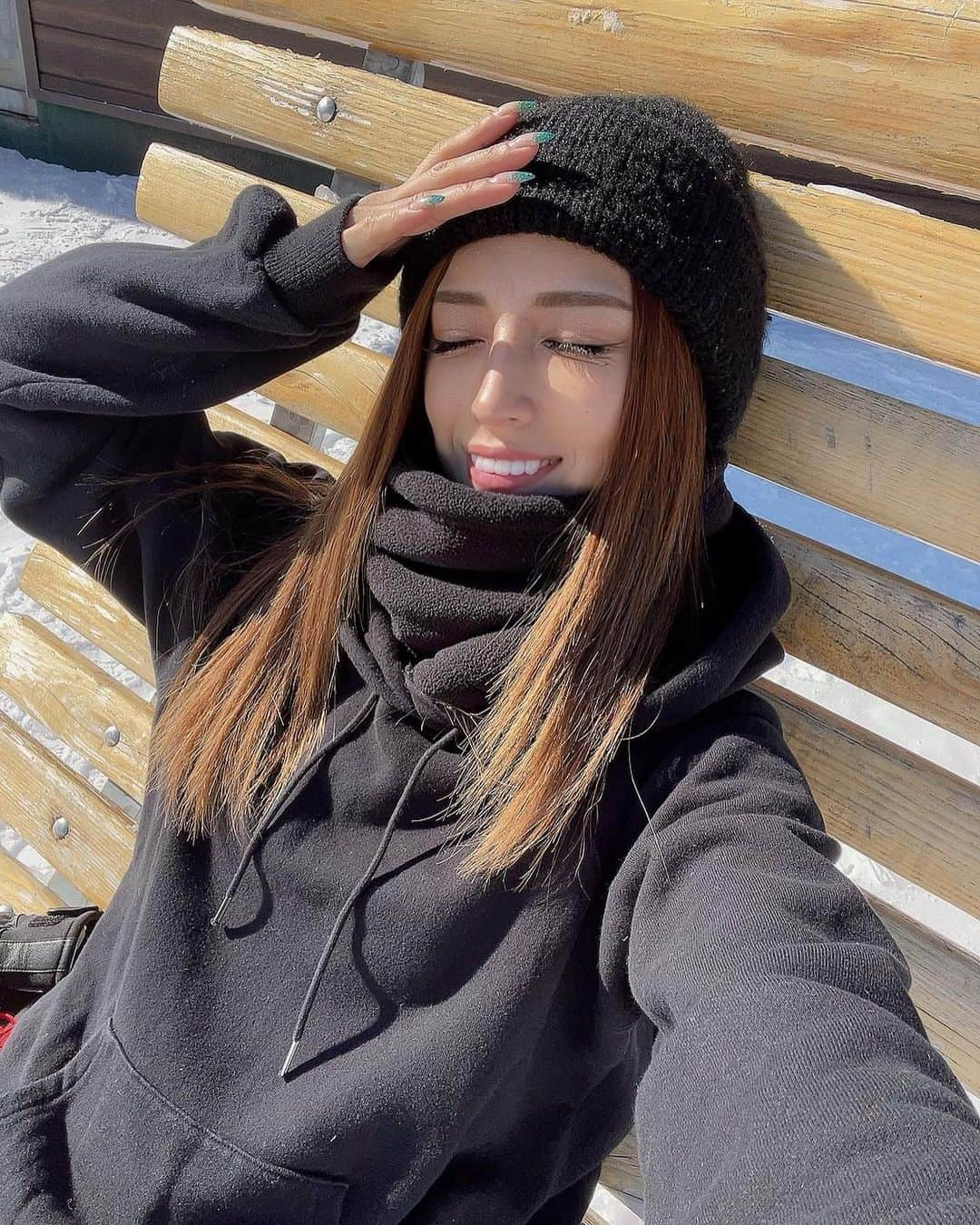 MIWAさんのインスタグラム写真 - (MIWAInstagram)「🏂❄️🤍Part１... ㅤㅤㅤㅤㅤㅤㅤㅤㅤㅤㅤㅤㅤ ㅤㅤㅤㅤㅤㅤㅤㅤㅤㅤㅤㅤㅤ スキー場にいい感じの椅子💺笑 眩しくて目があいてないけど 思い出として載せちゃう🎶 ㅤㅤㅤㅤㅤㅤㅤㅤㅤㅤㅤㅤㅤ 今日は配信お休みしてゆっくり過ごす~ ㅤㅤㅤㅤㅤㅤㅤㅤㅤㅤㅤㅤㅤ ㅤㅤㅤㅤㅤㅤㅤㅤㅤㅤㅤㅤㅤ #山梨#スノボー女子#スノボー女子  #スノボ#スキー場#スノボウェア  #offday#happy#スノボ日和」1月8日 22時05分 - miwa.matsuhashi