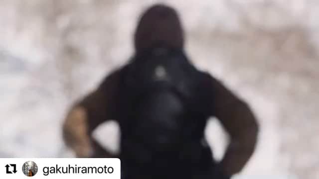 のインスタグラム：「雪が多く降る今年はパウダーをたくさん滑りたいし、上手くなりたい。 20年近くスノーボードしてても新しい刺激は山ほどあって、やめられそうに無い😇  杉野沢生まれの岳 @gakuhiramoto に撮影と動画を作ってもらいました。 スノーボードもうまいのに、撮影はスキーでどこでも攻めるし、撮影も編集もできる男。ありがとう🙏  #Repost @gakuhiramoto with @make_repost ・・・ ⁡ ⁡ ある日の中村貴之 ⁡ rider @taka_brew  film&edit @gakuhiramoto  ⁡ @allianjapan  @flux_japan  @dangshades_jp  @brewclothes  @mykboyz  #ムラサキスポーツ #ヨコハマタイヤ #妙高 #myoko」