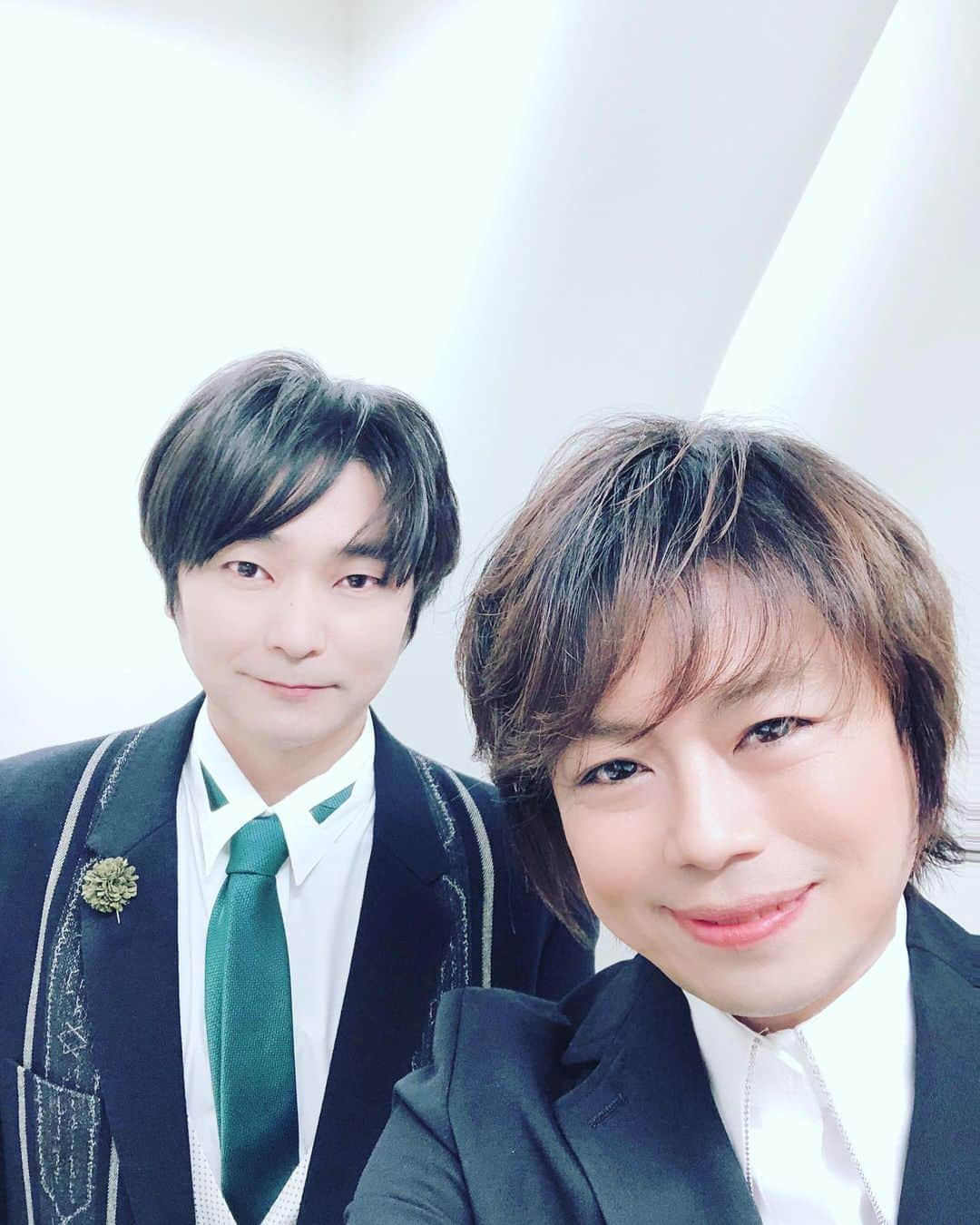 浪川大輔さんのインスタグラム写真 - (浪川大輔Instagram)「いつかの最遊記の朗読  新シリーズ始まりましたね お約束通りモブで出演しました スタッフ男前ー^ ^  #石田さんは年とらない #いつでも穏やかで風格ある #心は熱い #カミサマという役名はパンチある」1月9日 13時50分 - namidai0329