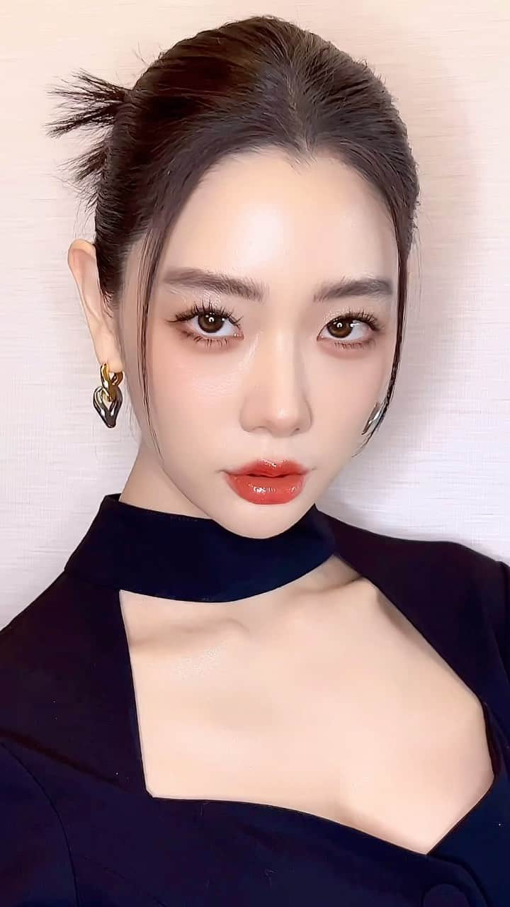 クララのインスタグラム：「🎀」