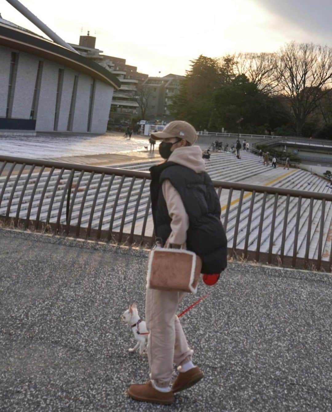 KANAMIさんのインスタグラム写真 - (KANAMIInstagram)「・ ポカポカ陽気〜☺︎☀️☀️  #lyft #lyftwomen #ootd #outfits」1月9日 19時50分 - kanami_0530