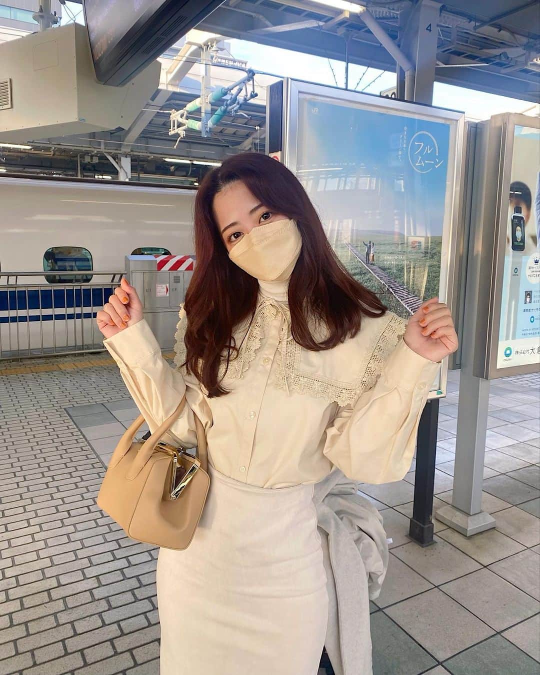 牛江桃子（ももち）のグルメインスタ