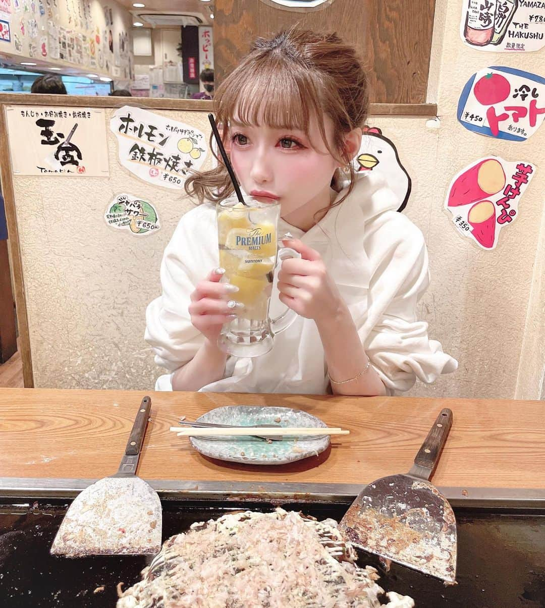 あやちゃんさんのインスタグラム写真 - (あやちゃんInstagram)「あんま粉物すきじゃないけど たまにはいいね😋 炭水化物の塊感が怖いというか🤣 でも食べたら旨いわ🤣🤣🤣❤️  #グルメ女子 #グルメスタグラム  #もんじゃ焼き #もんじゃ屋  #お好み焼き #お好み焼き屋 #お好み焼き屋さん #粉物 #玉金 #鉄板焼き #日本料理 #japanesefood #japanfood  #japanesegirl」1月9日 22時43分 - aya.you.love.r