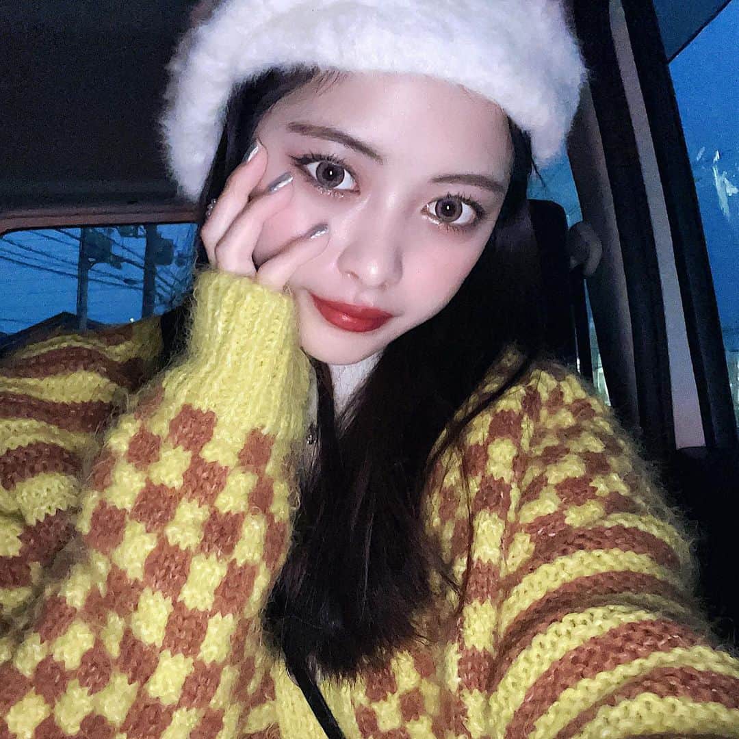 崎代夏怜のインスタグラム：「🧡🤍🧡  #instagood #instagram」