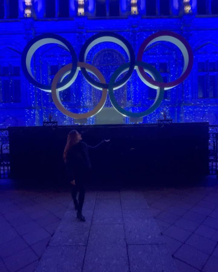 ジャジ・バルボサのインスタグラム：「🇫🇷」