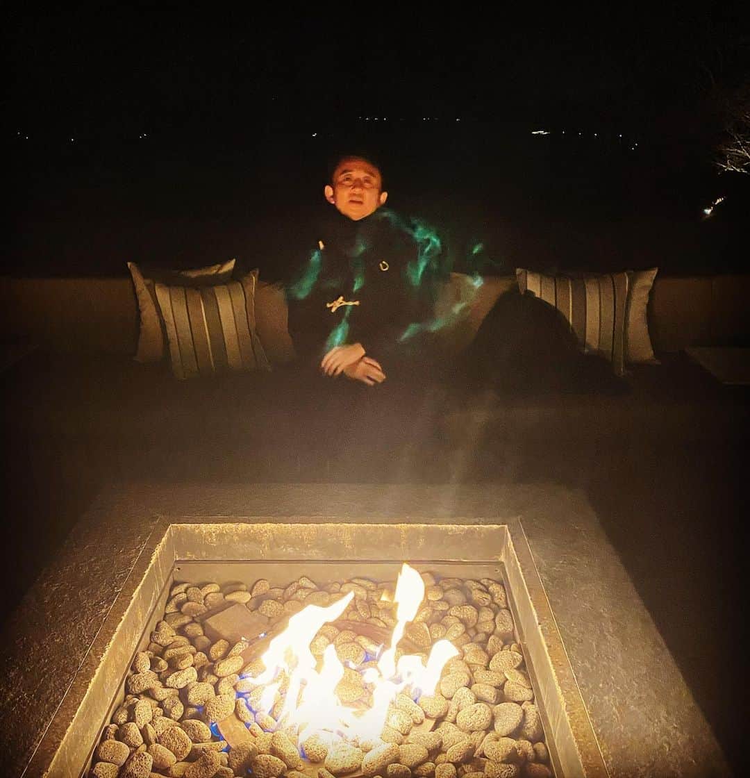 有吉弘行さんのインスタグラム写真 - (有吉弘行Instagram)「炎をまとう。」1月10日 10時54分 - ariyoshihiroiki