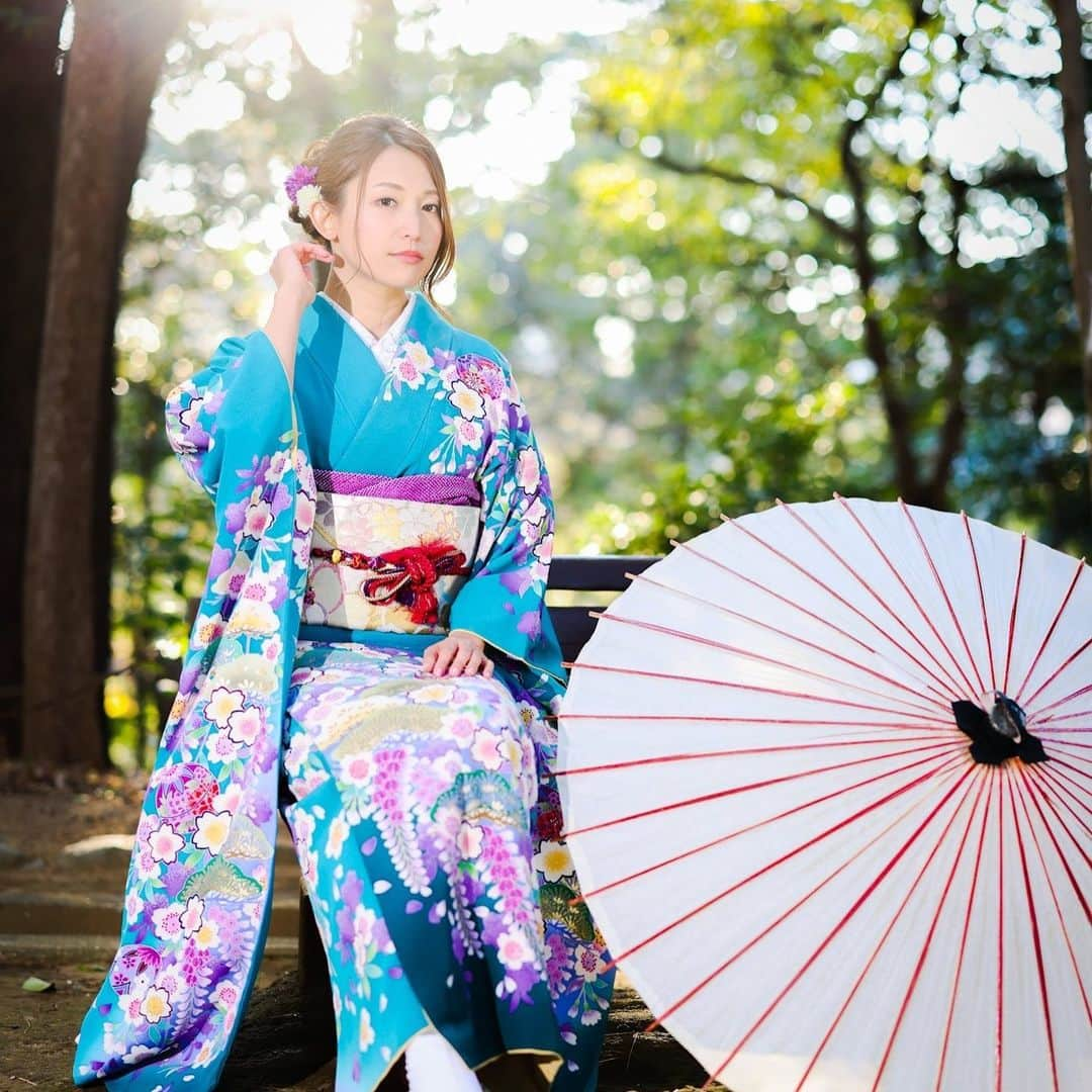 市原彩花さんのインスタグラム写真 - (市原彩花Instagram)「KIMONO👘  お正月着物撮影会🎍 寒い中、来てくれた皆様ありがとうございました☺️ 素敵な写真が多くて、まだまだ載せる予定🥰  今回も撮影会募集開始と同時に満枠となり、キャンセル待ちも多数いらっしゃり、本当にありがたい限りです🥺 まだまだ皆さんに撮りたい‼️と思ってもらえるようなモデルでいれるように頑張ります☺️ またいつかお会いしましょう✨  #kimono#着物#ポートレート#portrait#portraitphotography#撮影会#撮影会モデル#モデル#model#japanesegirl#asianmodel#asiangirl#市原彩花」1月10日 17時53分 - ayaka_ichihara