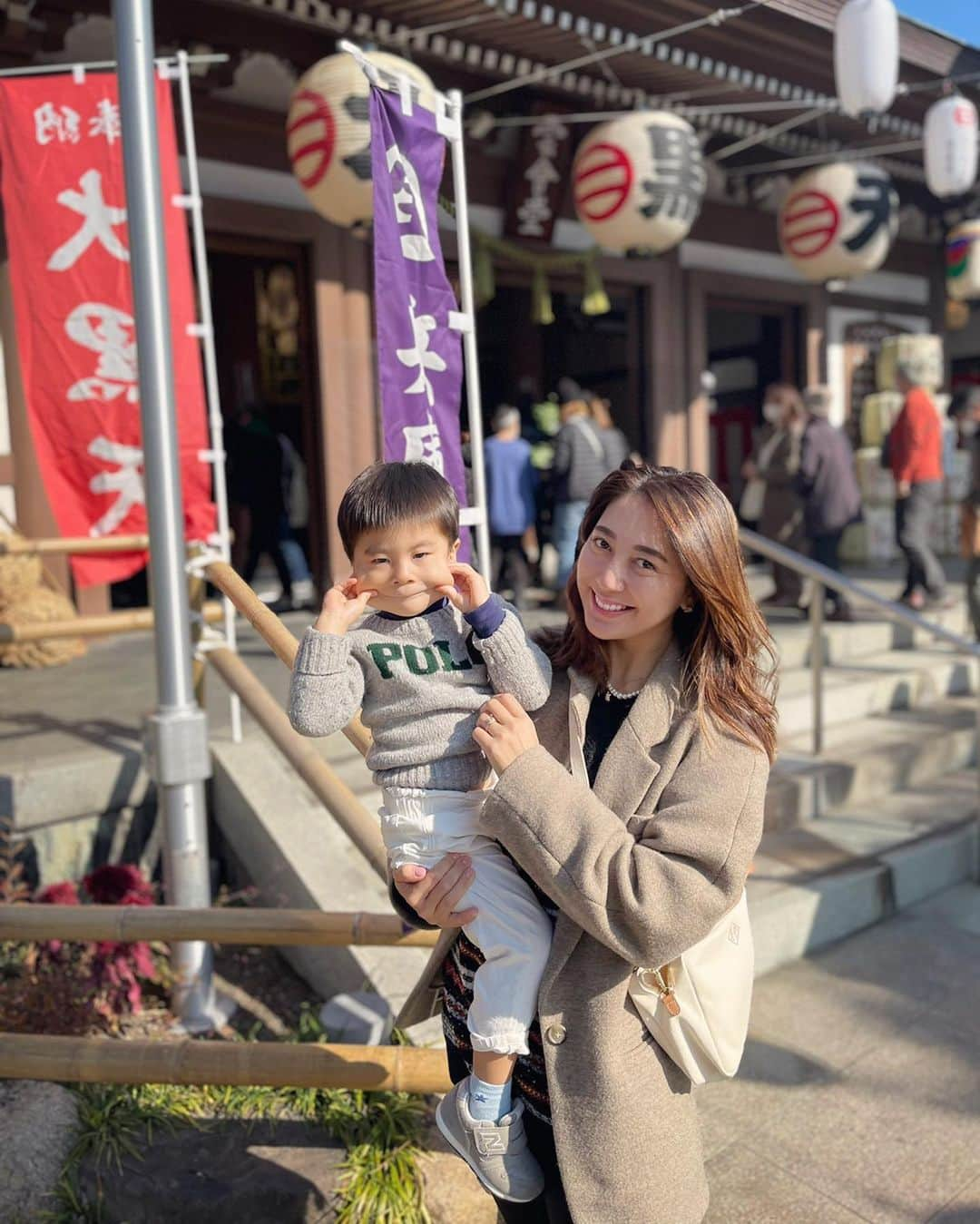 小川ひとみさんのインスタグラム写真 - (小川ひとみInstagram)「大黒さんへ🖤 今年もパワーをもらいました🥰 #大黒さん」1月10日 18時00分 - hitomy220