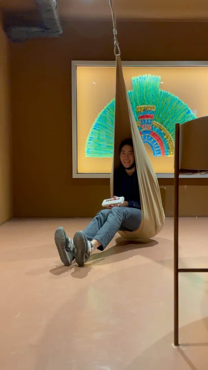 渡邉信一郎のインスタグラム：「Hi 2022 :)  #happynewyear #2022」