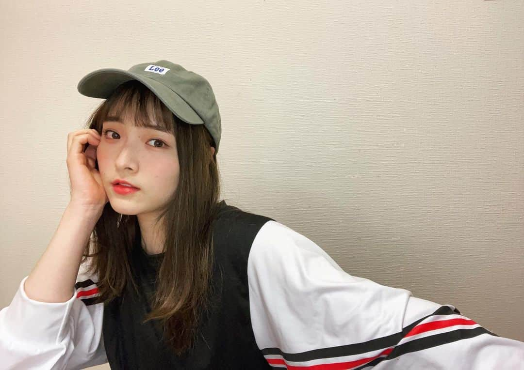 大森美優のインスタグラム：「ボーイッシュ？カジュアル？ 今までで一番、普段着に近い🙃 #イメチェン  #イメチェンごっこ  #まさかの復活😂 #カジュアルコーデ　？？」