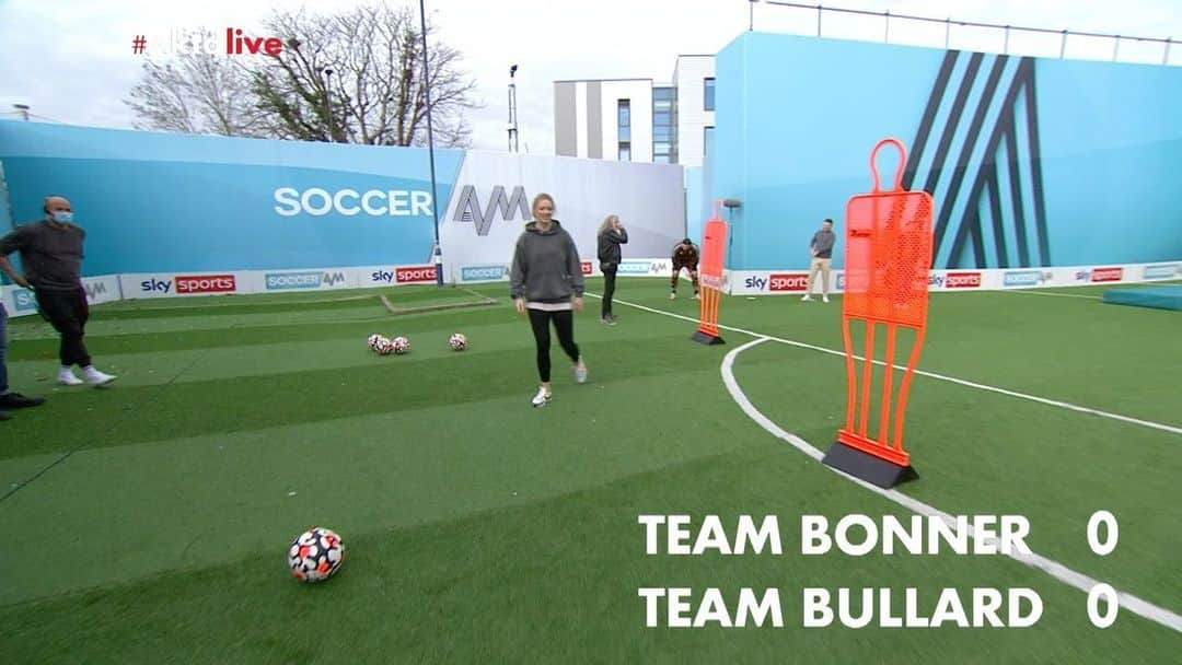 ジェンマ・ボナーのインスタグラム：「What a show this was 😅 … So close to top bins with my first strike of the year on @socceram ⚽️ ⠀⠀⠀⠀⠀⠀⠀⠀⠀ Loved every minute of it - apart from those scorpion attempts 🥴🙃.. thanks @1jimmybullard + @fennersinsta #socceram #yktdlive」