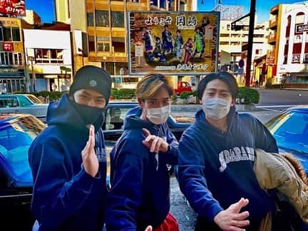 池田直人のインスタグラム：「友達に会いに岡崎にいってきました！！ 最高すぎた！ みんな突然なのに、色々連れてってくれて優しすぎた！  本当ありがとう！！ 素敵な最高の休日になりました！！！！！  #岡崎市 #東海オンエア #イーグル最高 #まんぷくやえぐい #タツヤ優しすぎ #りょうくん仕事調整してくれた #虫くんだけ車1人 #豚かわいい #出っ歯人気 #消防士サウナおもろすぎ #家から出ないてつやが出てきてくれた #岡崎占領しすぎ #下D懐いてくれた」