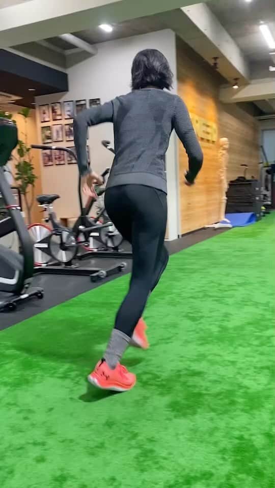 のインスタグラム：「新年初サーキット リエトレ 今年も気持ち新たにトレーニング頑張ります🤙 2022年は特に成し遂げたいことがありリエトレは不可欠 何よりも心身共に前向きになれて最高 とりあえずは連日のピザ🍕はしっかり燃やしたわ🔥」