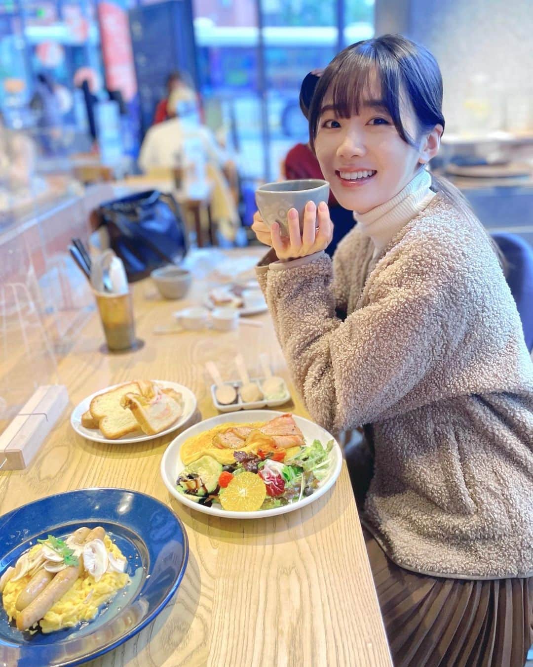 鶴見萌のインスタグラム