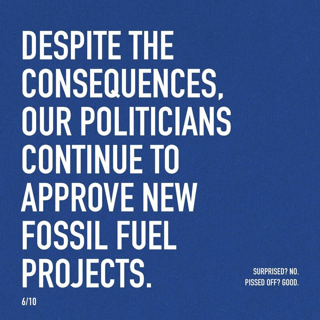 エマ・ワトソンさんのインスタグラム写真 - (エマ・ワトソンInstagram)「#KEEPTHEMINTHEGROUND  @fossilfueltreaty   Dear friends,  We are asking you to join us in signing a treaty to end the expansion of Fossil Fuels. The link to the treaty is in the bio. Please sign it. Please share it. Please read the slides provided that further explain what it is.   And then hopefully, like us, get righteous about it. Get angry about it. Let it break your heart. Let it motivate you. Let it inspire you to action. Because what we are asking you to participate in is a non-partisan issue. It is in fact a universal issue. It is the loss of our home. It is the loss of our futures. There is no one person immune from this problem.   It does however, affect everyone in different ways. It is unfortunately an issue that must be SYSTEMATICALLY changed, because those who are without resources cannot afford such a transition on their own. There is just only so much we can do individually. But what we can ALL do to help - is start here.   Join us in adding your name to the treaty.  Your voice is powerful.  Our voice is powerful.   “Our addiction to fossil fuels is pushing humanity to the brink. We face a stark choice: either we stop it - or it stops us. It’s time to say: enough."  - UN Secretary General António Guterres  “We are currently on track for at least a 2.7 C hotter world by the end of the century — and that’s only if countries meet all the pledges that they have made. Currently they are nowhere near doing that.”  - Greta Thunberg  "I hope you can appreciate that where I live, a 2 degree world means that a billion people will be affected by extreme heat stress. In a 2 degree celsius world - some places in the global south will regularly reach a wet bulb temperature of 35 degrees celsius and at that temp, the human body cannot cool itself by sweating... We don't believe you. We don't believe that banks will suddenly put trillions of dollars on the table for climate action, when rich countries have struggled since 2009 to raise the money for the world's most vulnerable countries.”  - Vanessa Nakate」1月12日 10時38分 - emmawatson