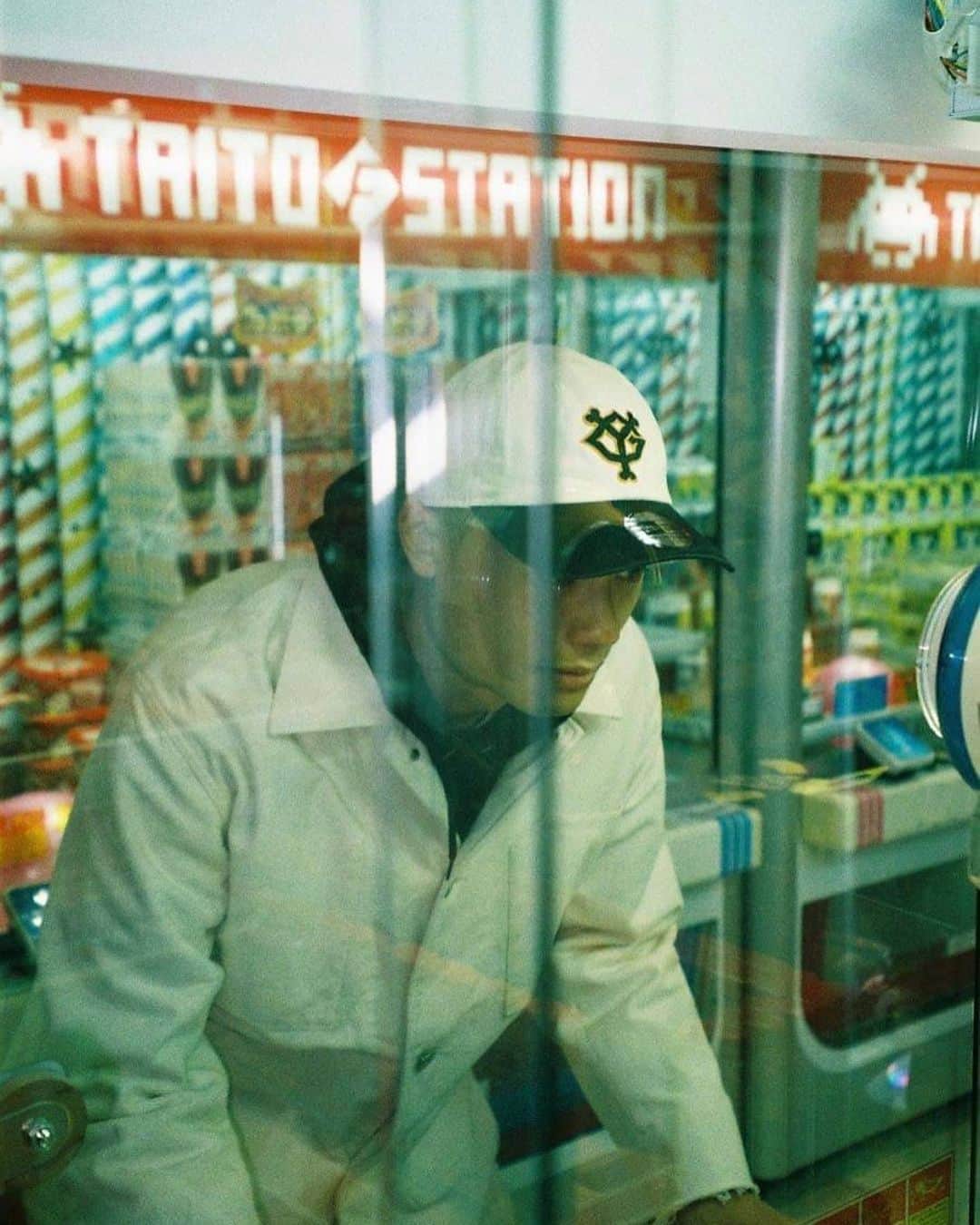 のインスタグラム：「2021.12.26  撮影してもらいました。  @_briwn.com_ #briwn  #briwnheadwear  #newera  #読売ジャイアンツ」
