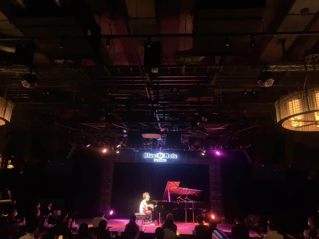 上原ひろみさんのインスタグラム写真 - (上原ひろみInstagram)「SAVE LIVE MUSIC 4 SOLO “Standards” DAY 3」1月12日 22時49分 - hiromimusic