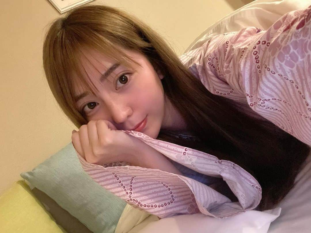 堀尾実咲のインスタグラム：「温泉旅行最高だったでやんす♨️  明日からまたお仕事がんばるぞおおおお💓  みんなおやすみ👶💓」
