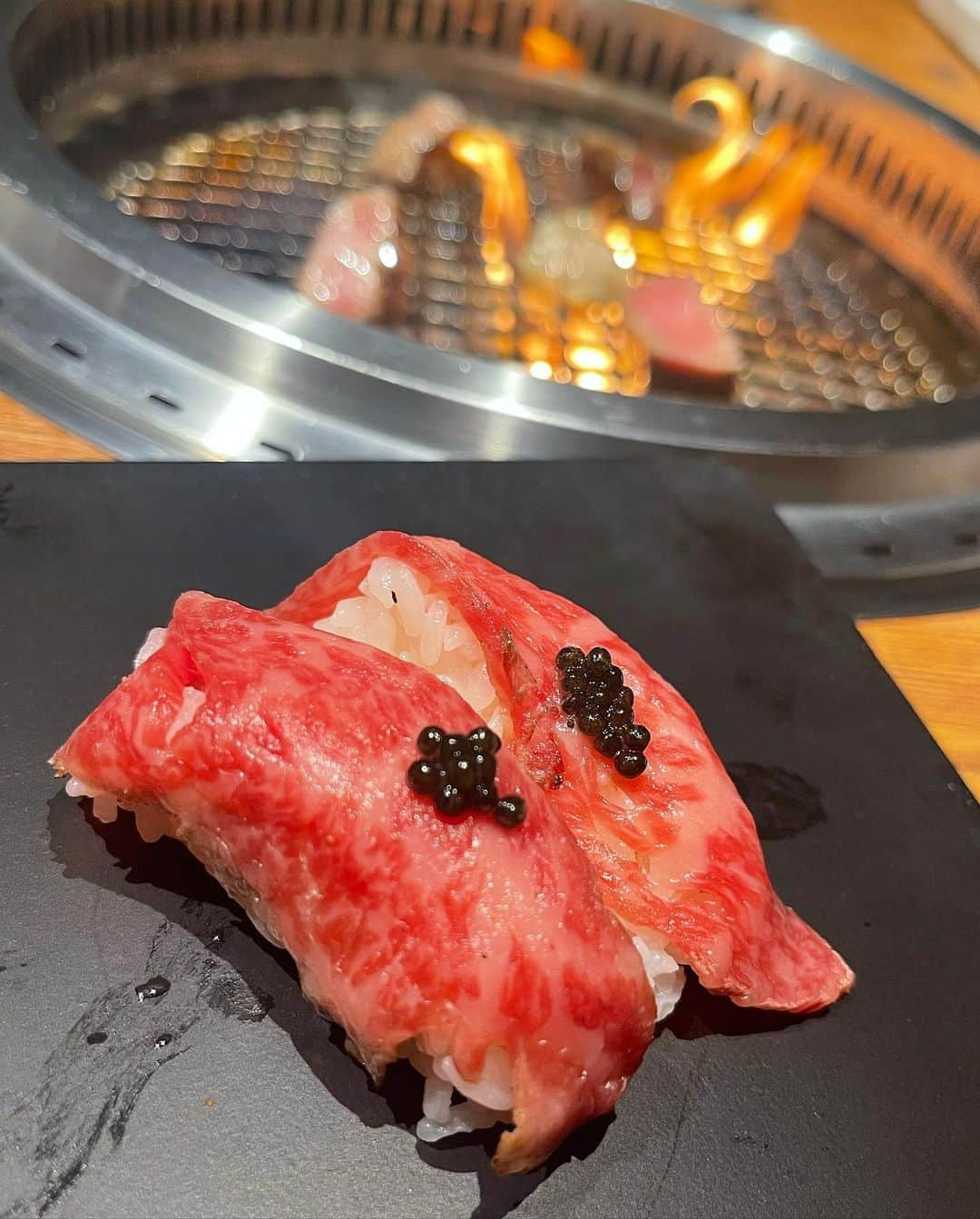 真優川咲さんのインスタグラム写真 - (真優川咲Instagram)「#🥩#🐂#🐃#🥓#🍖#🧶   💗愛しのリナちゃんと💗 大好きな#焼き肉屋さん #一頭や へ😘 【 @kabukichoyakiniku_ittouya 】 ここの#厚切り牛タン と#レバー が たまらなく好きで..🤤✨✨  #キャビア のせ#肉寿司 も🍣 卵につけて食べる安定のやつ🥓笑 も 全部最高に#美味しかった です🥰💗💗  りなちゃんといる時は基本飲まないのだけど 珍しく飲みたい気分で飲んでしまた..🍷😍  #美味しいご飯 と#happy トーク で #お酒 もすすんぢゃうよね😽💕  場所は #歌舞伎町 のど真ん中と 立地良く ⭕️分かりやすい場所にあるし またみんなでワイワイ いきたいな~😋🎶  ちな この日の#コーデ は 【 @24h_party 】の#ニットパーカー 🧶 ゆるっと#シルエット が#女の子 らしくて とーっても#お気に入り 🤗💕 #ootd  #肉食 #Love #焼き肉 #肉食女子 #焼き肉女子会 #coordinate #咲コーデ💋」1月13日 0時24分 - saki_411