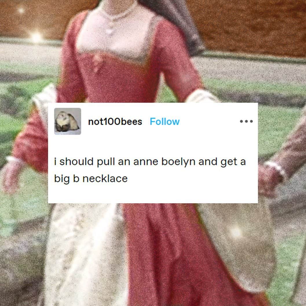ベッキー・クルーエルのインスタグラム：「✨ the B is for my bright future ✨⁣  ⁣ ⁣ ⁣ ⁣ ⁣ #tudormemes #anneboleyncosplay #tudorhistory #hamptoncourtpalace #hevercastle #thisisengland #englishhistory #anglophile #royalhistory #historyofroyals #londonhistory #hamptoncourt #kinghenryviii #henryviiiwives #theotherboleyngirl #fashionhistory #fashionhistory101 #historyfashion #historicalfashion #sixwivesofhenryviii #anneboleyn #henryviii #perioddrama #thetudors #sixthemusical #1500s #queenanneboleyn #anneboleynsociety #anneboleynedit #anneboleynnecklace」