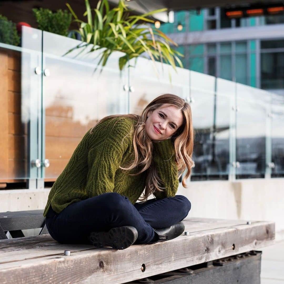 ダニエル・パナベイカーのインスタグラム：「My moment of zen. I hope you’re staying safe and healthy out there!」