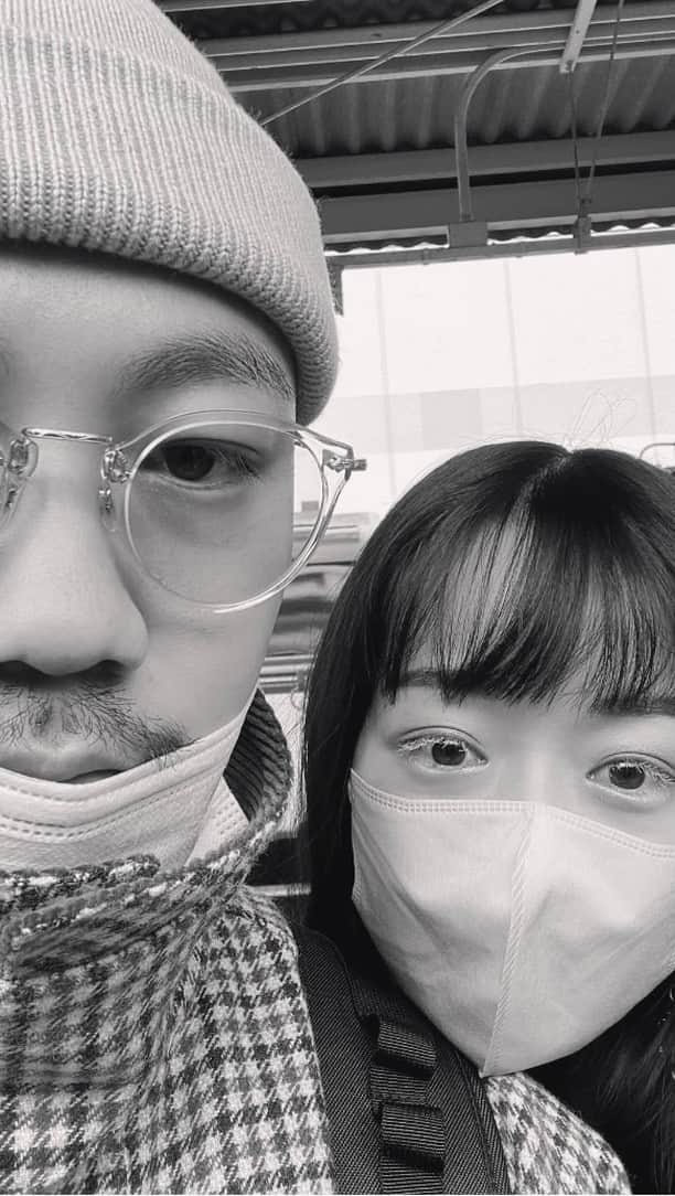 吉田佳菜のインスタグラム：「ㅤㅤㅤㅤㅤㅤㅤㅤㅤㅤㅤㅤㅤ ㅤㅤㅤㅤㅤㅤㅤㅤㅤㅤㅤㅤㅤ 2022.1.6〜1.7 Birthday trip @ 有馬温泉 忘れられへん誕生日プレゼントをありがとう♡ ㅤㅤㅤㅤㅤㅤㅤㅤㅤㅤㅤㅤㅤ 色々調べて予約してくれたお宿は有馬温泉最古の宿。 有名な文豪も訪れたという、風情のある素敵な所で 食事はどれも食べ終わりたくないぐらい美味しかった♡🥺 ㅤㅤㅤㅤㅤㅤㅤㅤㅤㅤㅤㅤㅤ 日々過ごす中で最近改めて思うけど、 食の趣味が合うことが本当に嬉しい☺️☺️ これからも一緒に美味しいものたくさん食べて 美味しいお酒も嗜んで🍶 色んな所に行って、思い出を増やしたいなぁ〜🥰 ㅤㅤㅤㅤㅤㅤㅤㅤㅤㅤㅤㅤㅤ ㅤㅤㅤㅤㅤㅤㅤㅤㅤㅤㅤㅤㅤ #ちわこの休日 #誕生日 #誕生日旅行 #mybirthday #誕生日プレゼント #有馬温泉 #温泉旅行 #温泉 #陶泉御所坊 #誕生日ケーキ #tsuru_kana」