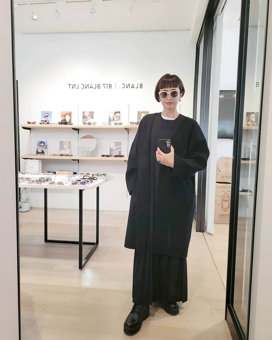 三喜本惠美さんのインスタグラム写真 - (三喜本惠美Instagram)「・ 今日は今年初髪の毛を切り 洗車をして サングラスを買いました！ @twiggytokyo　担当:山本さん カラーはずーっと @sakuraimadoka 夜は自宅でネイルをしてもらい整います♪」1月13日 14時31分 - megumi_mikimoto