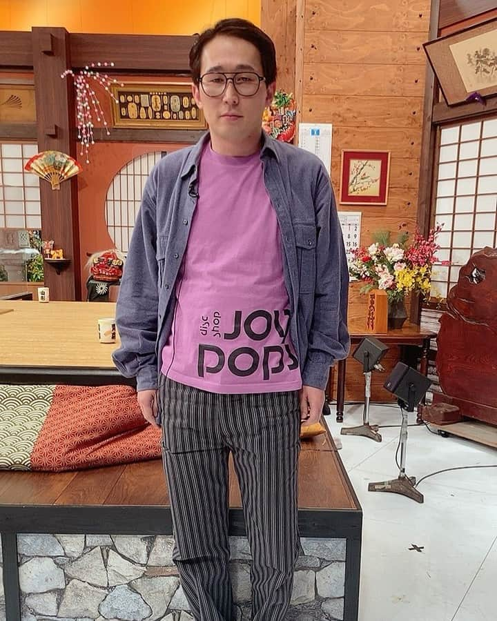 じろうさんのインスタグラム写真 - (じろうInstagram)「ケンミンショー。JOY POPS Tシャツ。 19:56から日テレです。青森はRAB💁‍♀️」1月13日 18時27分 - sissonne_jiro