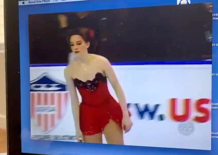 サラ・ヒューズのインスタグラム：「Throwback Thursday, but make it figure skating! 🤩🤩🤩 This Don Quixote program let me bring the sass 😝 & during the 2000 - 2001 season helped me earn:  🥈Skate America (Colorado Springs) 🇺🇸  🥈Sparkassen Cup (Gelsenkirchen) 🇩🇪  🥉Cup of Russia (St Petersburg) 🇷🇺  🥉Grand Prix Final (Tokyo) 🇯🇵  🥉World Championships (Vancouver) 🇨🇦」