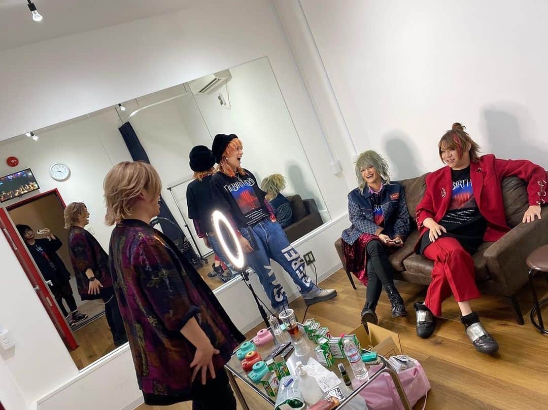玲夏のインスタグラム：「なんかとてもいい写真。好きな写真。」
