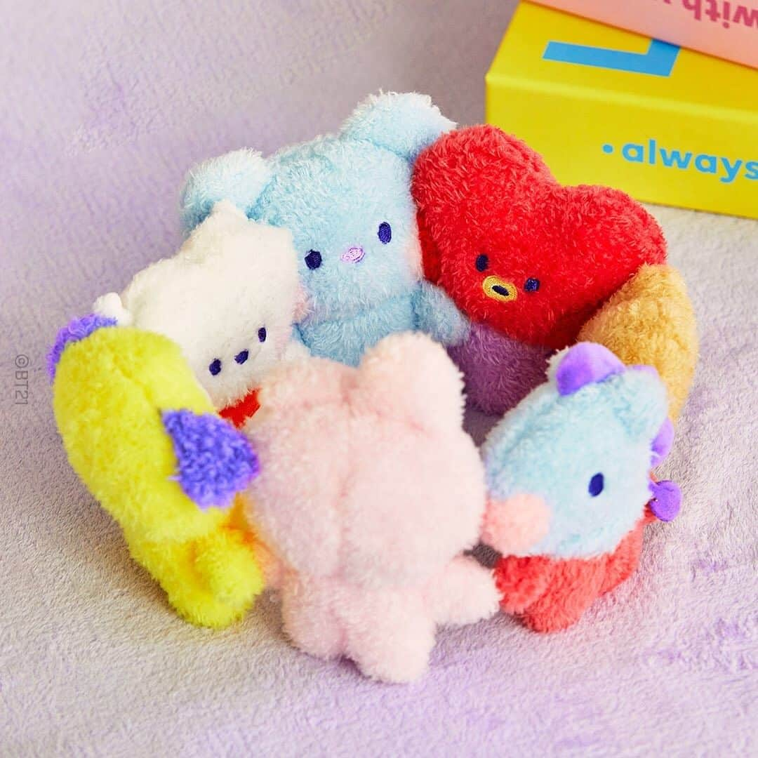 BT21 Stars of tomorrow, UNIVERSTAR!さんのインスタグラム写真 - (BT21 Stars of tomorrow, UNIVERSTAR!Instagram)「Together, forever💕  BT21 BABY My Little Buddy Magnet Sitting Doll  How did these cuties match up? Guess how they made their own pair!👀  Come closer and Make happy memories together!  📍Global LINE FRIENDS COLLECTION 👉Click the link in our bio!  📍Korea LINE FRIENDS Online/Offline Store 👉Click the link in our bio!  #LINEFRIENDS #BT21 #BT21BABY #MYLITTLEBUDDY #cutie #mini #magnet #fluffy #together」1月14日 11時07分 - bt21_official