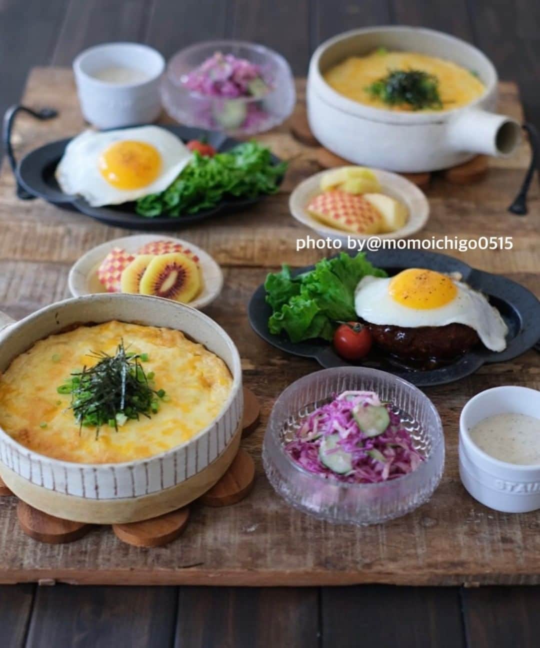 YASUKO TAKESUEのインスタグラム：「. こんばんは☺️💕. 今日の献立…✨✨ . . ⭐️豆腐と明太子のグラタン ⭐️ハンバーグ＆目玉焼き ⭐️紫キャベツと切り干し大根のサラダ ⭐️マッシュルームのスープ ⭐️りんご . . #晩ごはん#晩御飯#晩ご飯#夜ごはん#よるごはん#夕食#おうちご飯#うちご飯#おうちご飯lover#おうちご飯記録#食卓#手料理#手作りご飯#料理写真#器好き#器集め#献立#家庭料理#food#foodpic#foodstagram#foodphotography#followme#instagood」