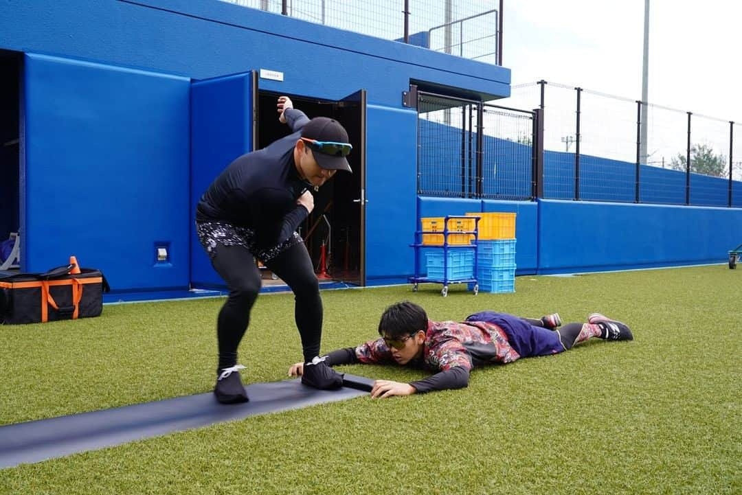 野村佑希さんのインスタグラム写真 - (野村佑希Instagram)「今日は曇りのち晴れでした！ 快晴まで後一歩、、  先輩の不正は許しません😎  #野生化計画」1月14日 20時32分 - nomura_james_yuki