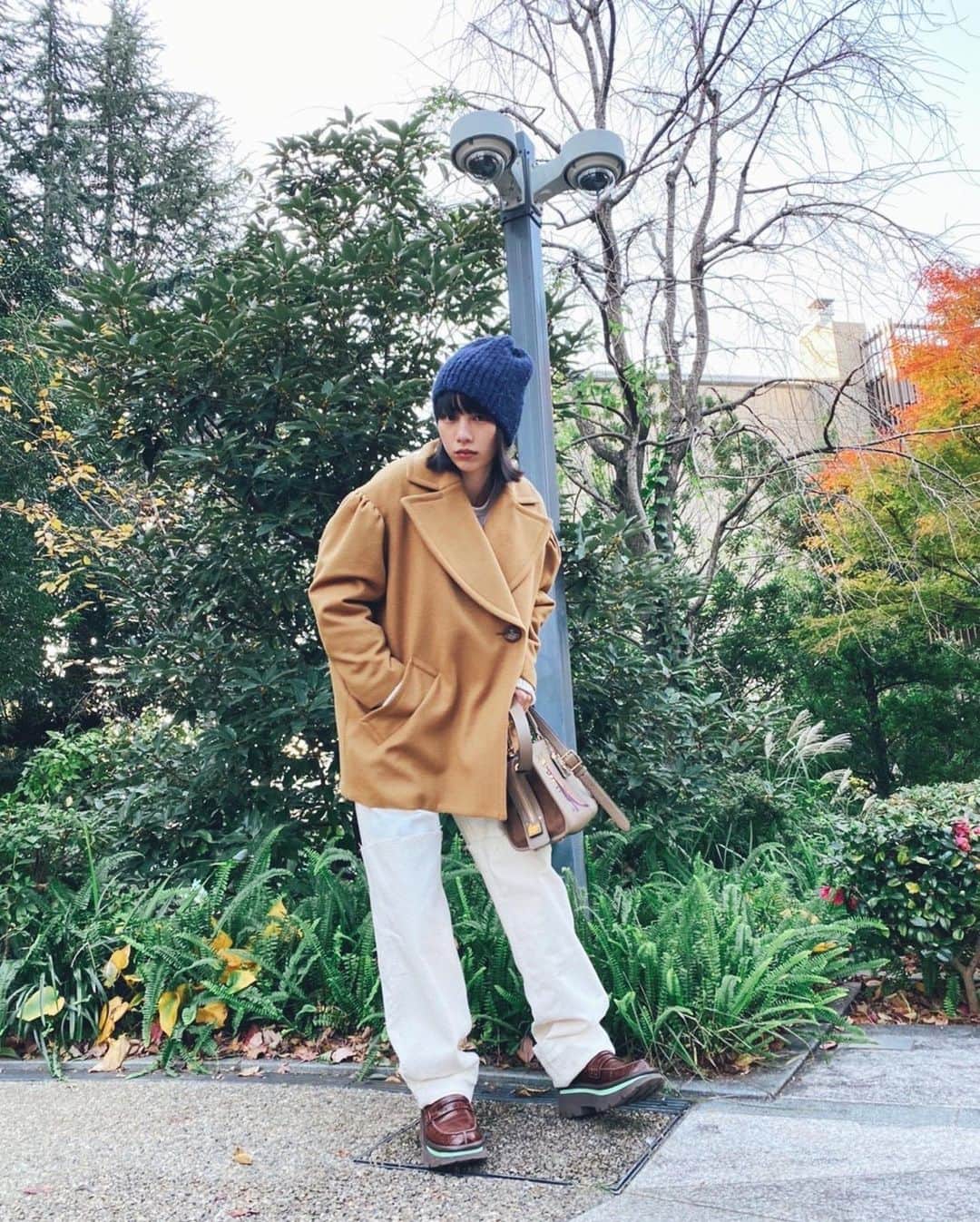 のん（能年玲奈）さんのインスタグラム写真 - (のん（能年玲奈）Instagram)「自分で編んだ帽子、2作目です。 めっちゃ気に入ってる🦖 どう？」1月14日 22時08分 - non_kamo_ne