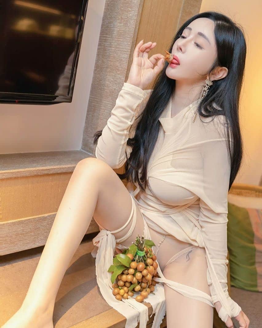 アジアンモデルのインスタグラム：「🌺 ᎷᎩ ᎶᏗᏝᏝᏋᏒᎩ: 🔸 @passion_girls_gallery ⇇ʜᴏᴛ ɢɪʀʟꜱ ᴘɪᴄꜱ 🔸 @insta_fruits.png ⇇ᴊᴜɪᴄʏ ɪɴꜱᴛᴀɢʀᴀᴍ ɢɪʀʟꜱ 🔸 @asianmodel.place ⇇ᴄᴏʟʟᴇᴄᴛɪᴏɴ ᴏꜰ ᴀꜱɪᴀɴ ᴍᴏᴅᴇʟꜱ」