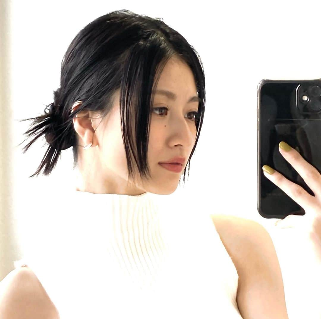 吉田あかりのインスタグラム：「世界征服はやめない！」