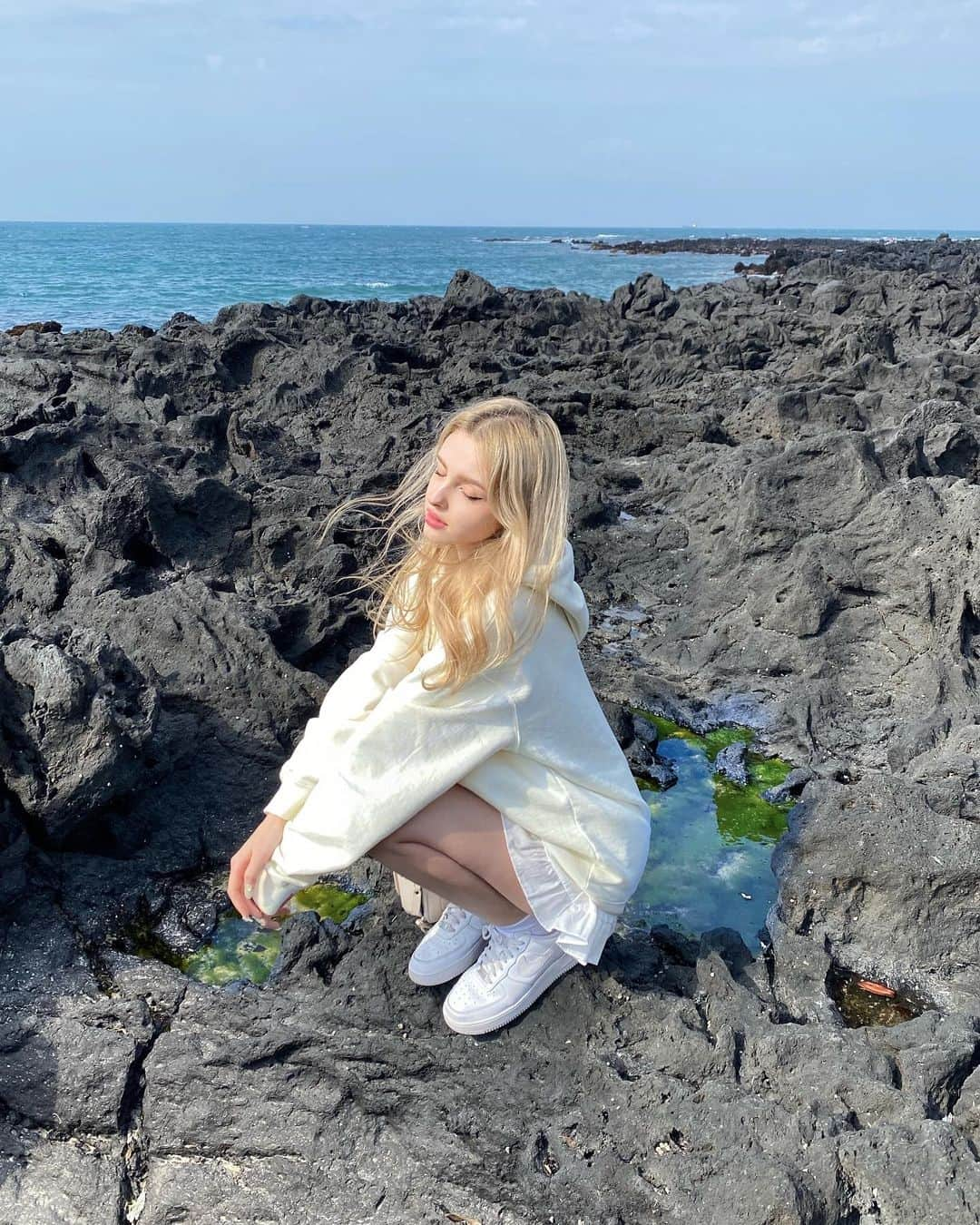 Elina 엘리나 (エリナ) さんのインスタグラム写真 - (Elina 엘리나 (エリナ) Instagram)「자도자도 졸린 요즘😴」1月15日 19時56分 - elina_4_22