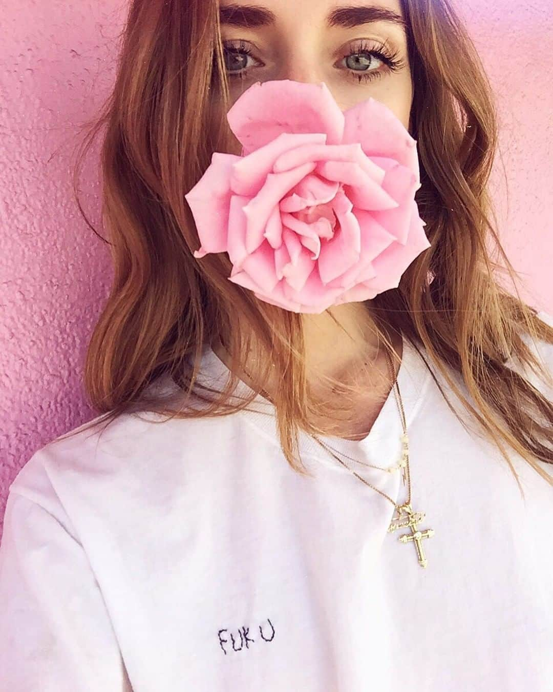 キアラ・フェラーニさんのインスタグラム写真 - (キアラ・フェラーニInstagram)「In a very Euphoria moment (pic from 2016) 🌸」1月15日 18時40分 - chiaraferragni