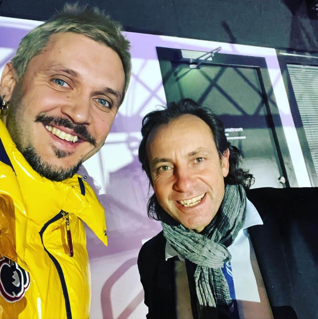 マキシム・トランコフのインスタグラム：「🇷🇺🇫🇷 Godfather of all musketeers. One and only. 🌟」