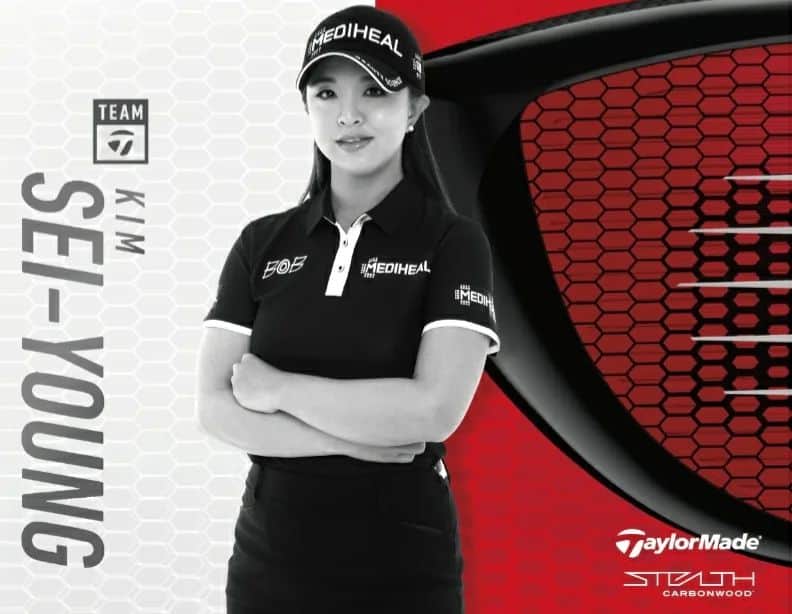 キム・セヨンのインスタグラム：「👊화이팅  @taylormadegolf_korea  @mediheal_official  @bob_golf.korea」